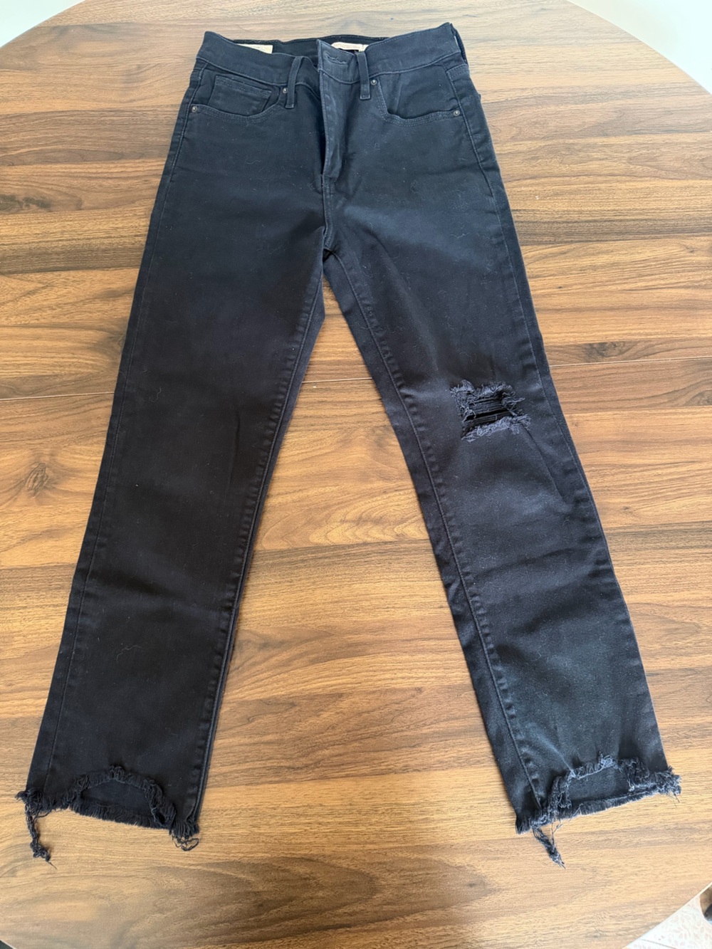 Levi’s Premium High Rise Straight Crop Jeans